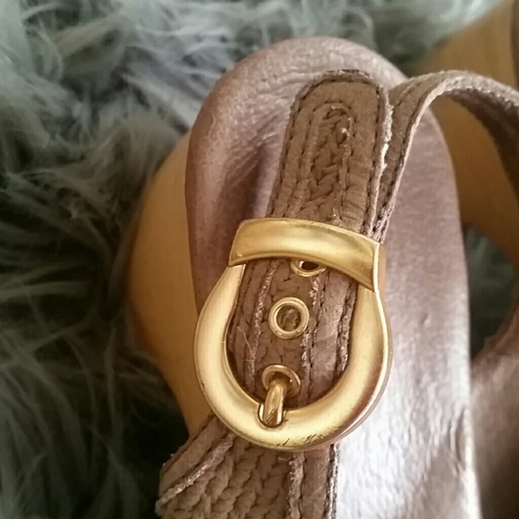 Ugg  leather sandals - Picture 3 of 8